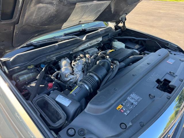 Photo of 2017 Gray GMC Sierra 2500