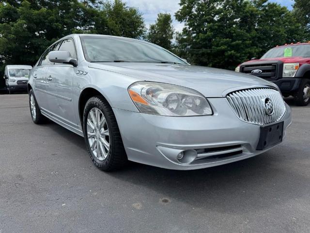 Photo of 2011 Quicksilver Metallic Buick Lucerne