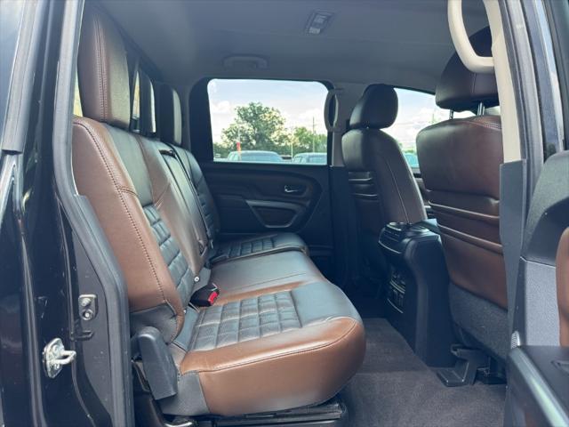 Photo of 2016 Magnetic Black Nissan Titan XD