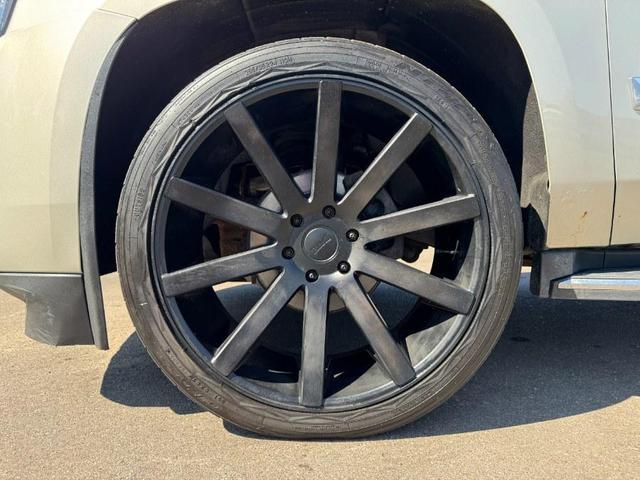 Photo of 2016 Terra Mocha Metallic Cadillac Escalade
