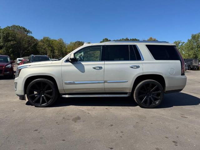 Photo of 2016 Terra Mocha Metallic Cadillac Escalade