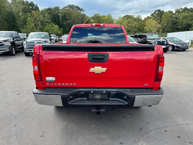 Photo of 2011 Victory Red Chevrolet Silverado 1500