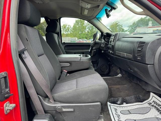 Photo of 2011 Victory Red Chevrolet Silverado 1500