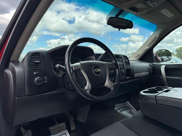 Photo of 2011 Victory Red Chevrolet Silverado 1500