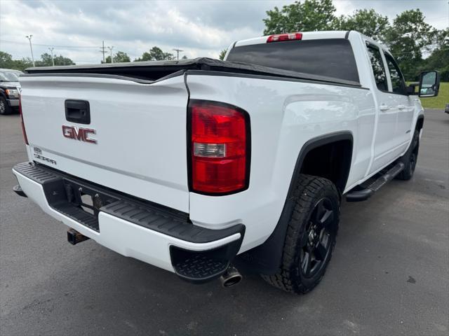 Photo of 2015 Summit White GMC Sierra 1500