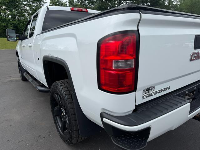 Photo of 2015 Summit White GMC Sierra 1500