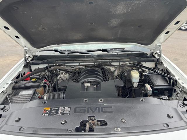 Photo of 2015 Summit White GMC Sierra 1500
