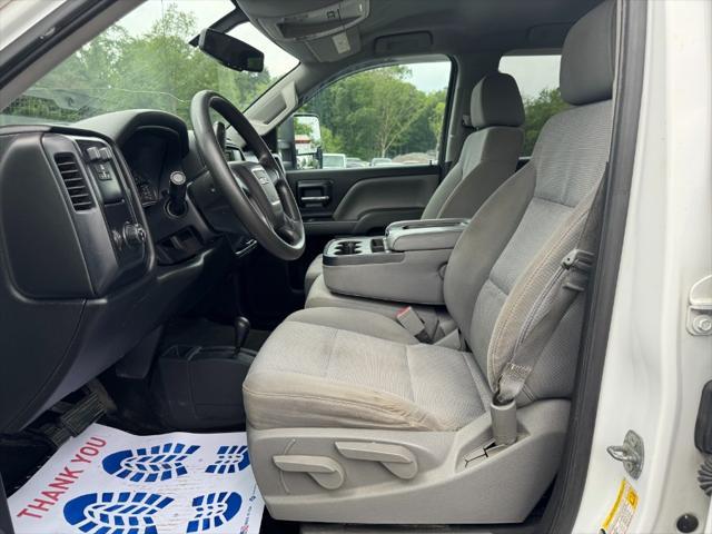 Photo of 2015 Summit White GMC Sierra 1500