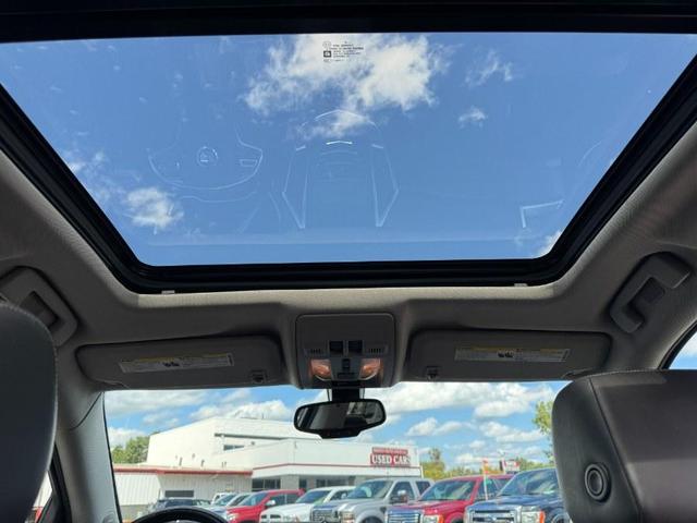 Photo of 2016 Black Raven Cadillac SRX