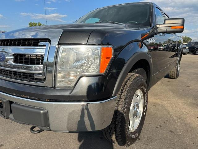Photo of 2013 Tuxedo Black Metallic Ford F-150