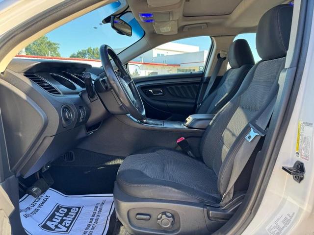Photo of 2011 White Ford Taurus