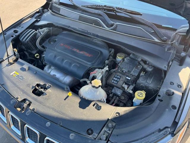 Photo of 2018 Granite Crystal Metallic Clearcoat Jeep Compass