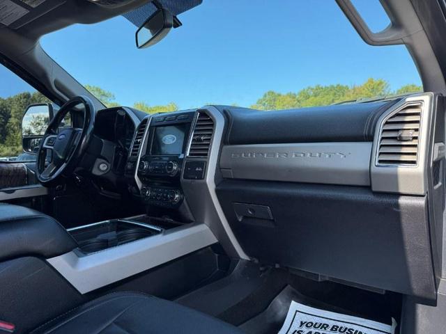 Photo of 2017 Blue Jeans Metallic Ford F-250