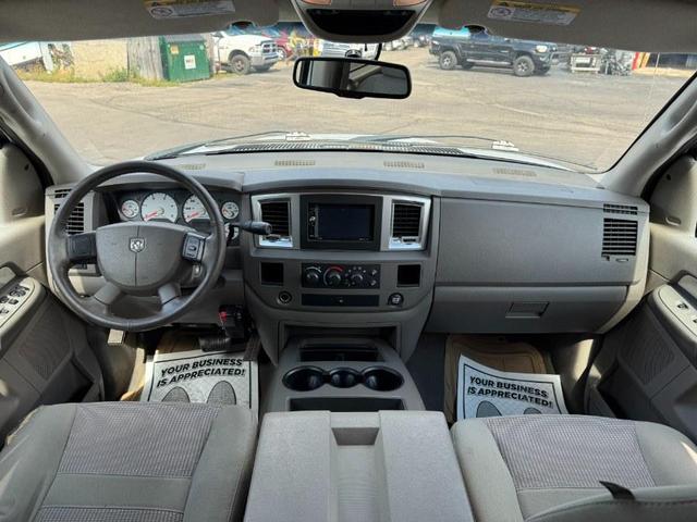 Photo of 2007 White Dodge Ram 2500