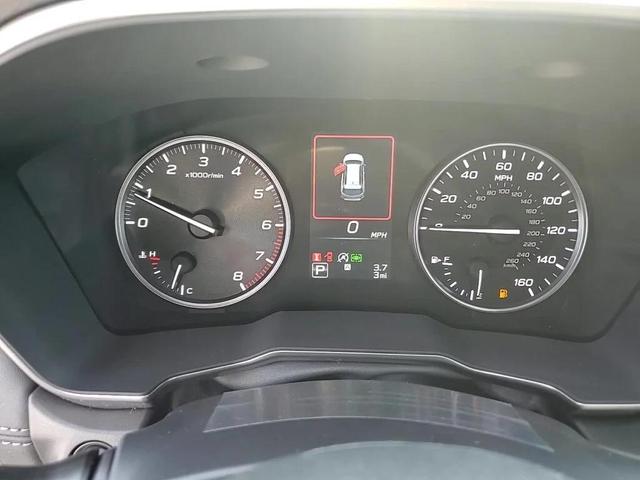 Photo of 2025 Crystal Black Silica Subaru Outback