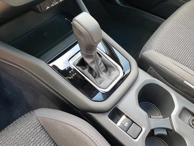 Photo of 2025 Crystal White Pearl Subaru Forester