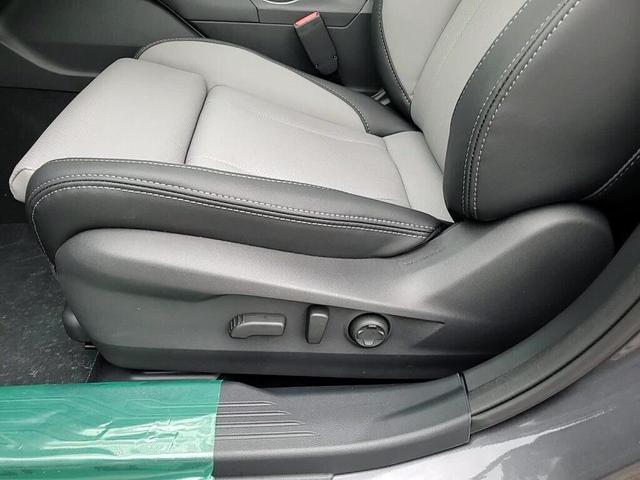 Photo of 2025 Magnetite Gray Metallic Subaru Outback