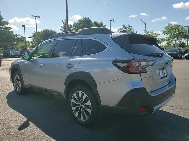 Photo of 2024 Ice Silver Metallic Subaru Outback