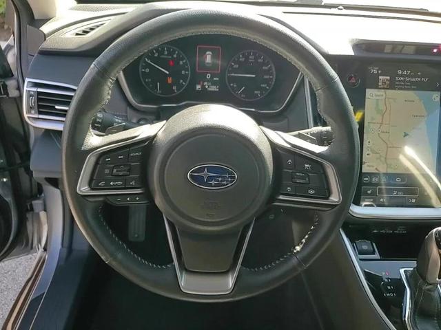 Photo of 2024 Ice Silver Metallic Subaru Outback