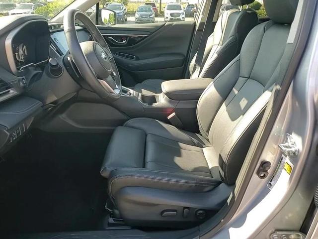 Photo of 2024 Ice Silver Metallic Subaru Outback