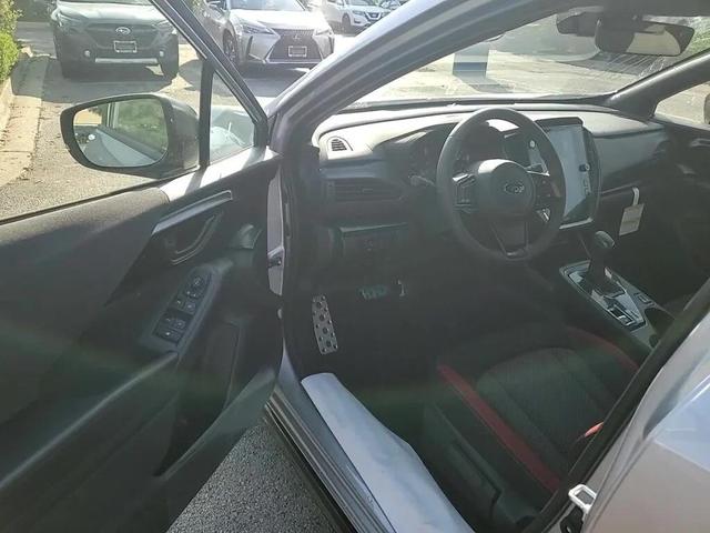 Photo of 2025 Ice Silver Metallic Subaru Impreza