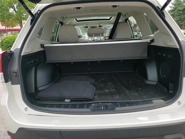 Photo of 2024 Crystal White Pearl Subaru Forester