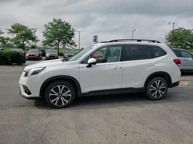 Photo of 2024 Crystal White Pearl Subaru Forester