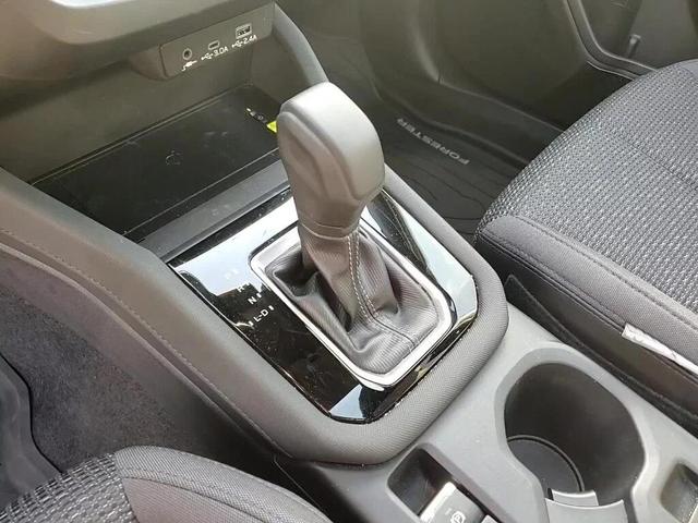 Photo of 2025 Ice Silver Metallic Subaru Forester
