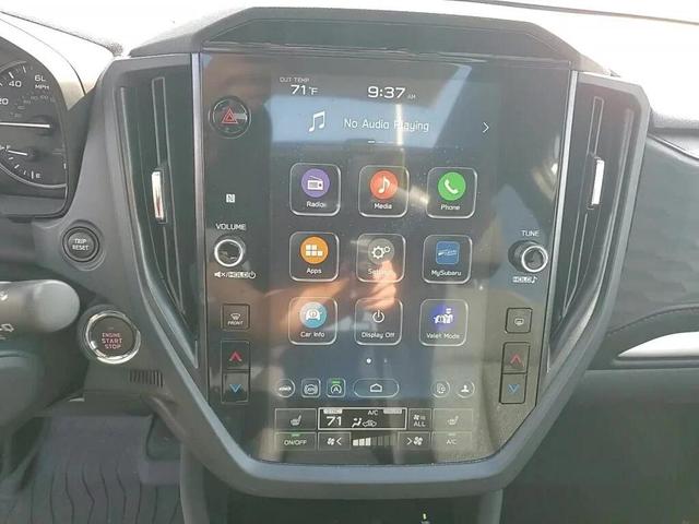 Photo of 2025 Ice Silver Metallic Subaru Forester