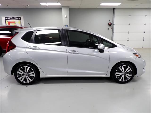 Photo of 2016 Alabaster Silver Honda Fit