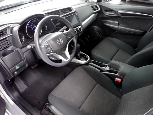 Photo of 2016 Alabaster Silver Honda Fit