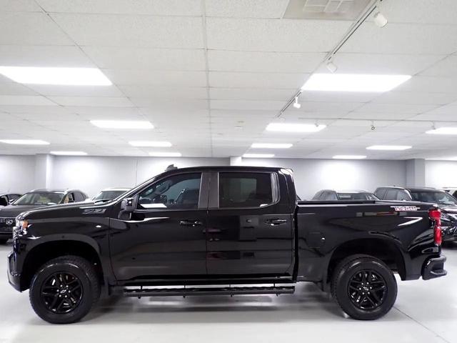 Photo of 2022 Black Chevrolet Silverado 1500