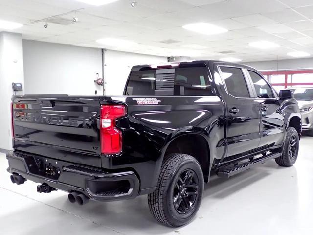 Photo of 2022 Black Chevrolet Silverado 1500