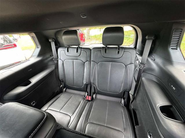 Photo of 2022 Rocky Mountain Pearlcoat Jeep Grand Cherokee L