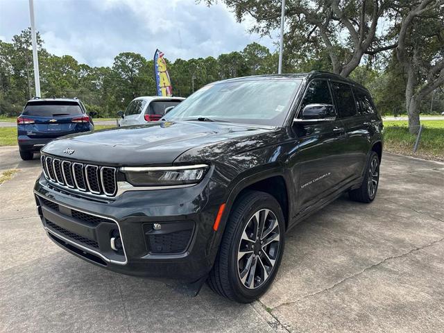 Photo of 2022 Rocky Mountain Pearlcoat Jeep Grand Cherokee L