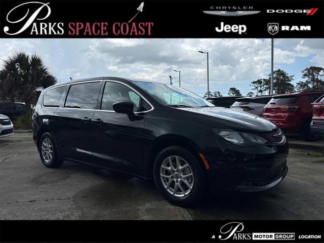 2022 Chrysler Voyager