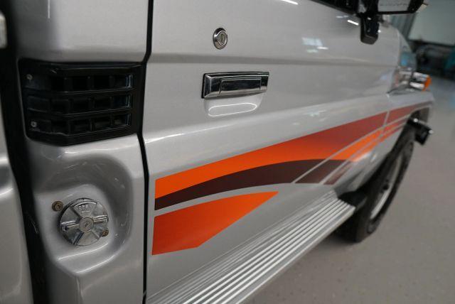 Photo of 1994 Silver Toyota Land Cruiser