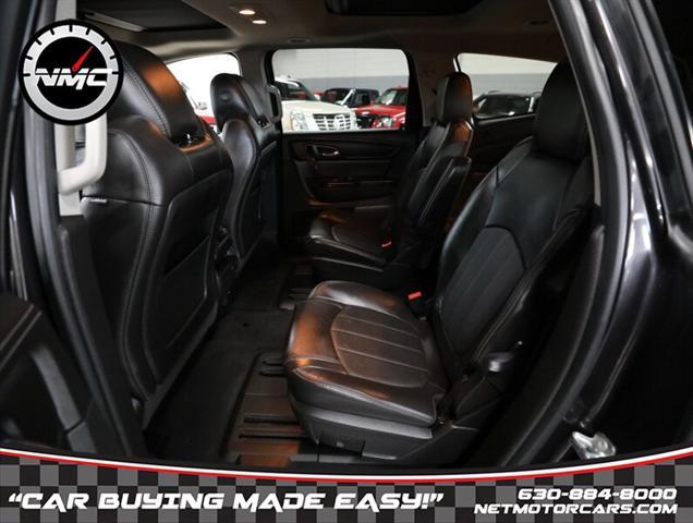 Photo of 2016 Tungsten Metallic Chevrolet Traverse