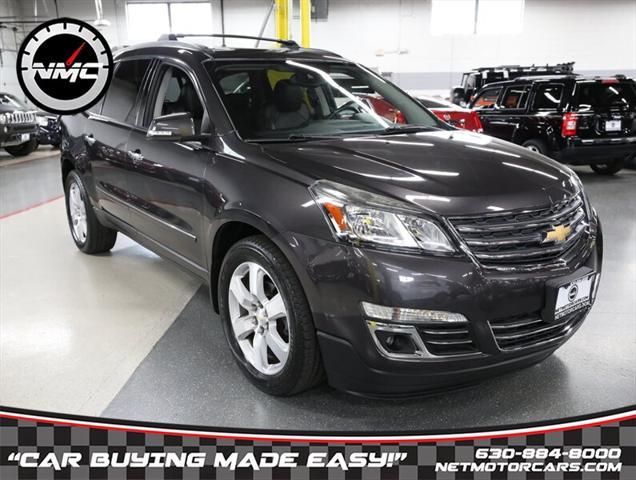 Photo of 2016 Tungsten Metallic Chevrolet Traverse