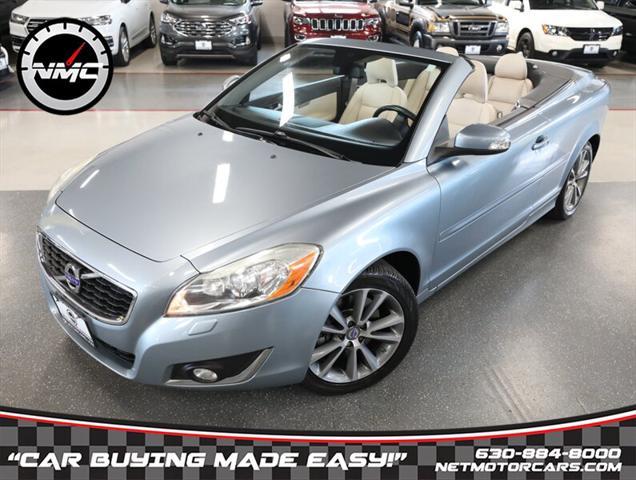 Photo of 2013 Celestial Blue Metallic Volvo C70