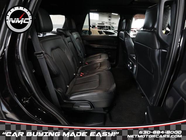 Photo of 2020 Agate Black Ford Expedition