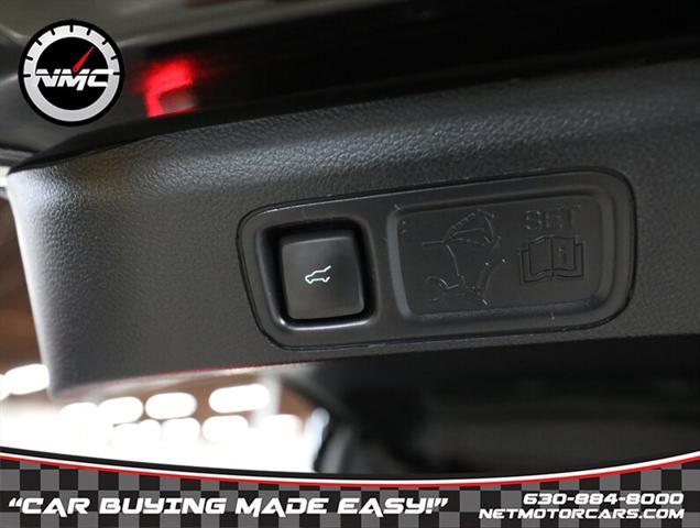 Photo of 2020 Agate Black Ford Expedition