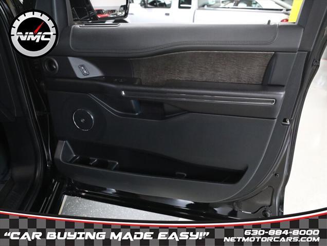 Photo of 2020 Agate Black Ford Expedition
