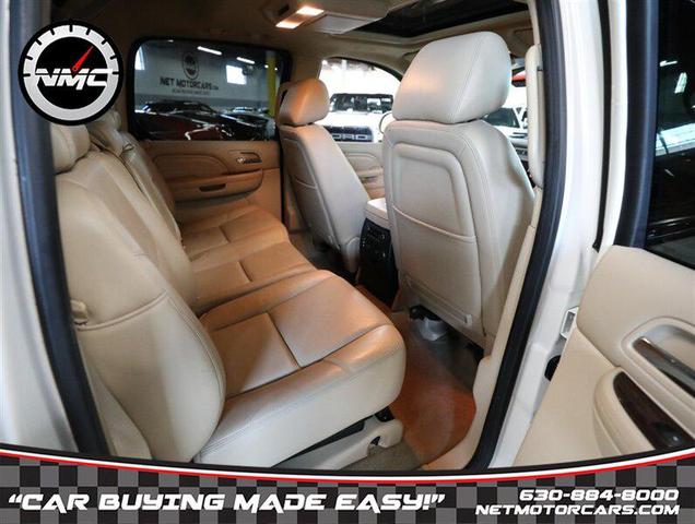 Photo of 2013 White Diamond Tricoat Cadillac Escalade EXT
