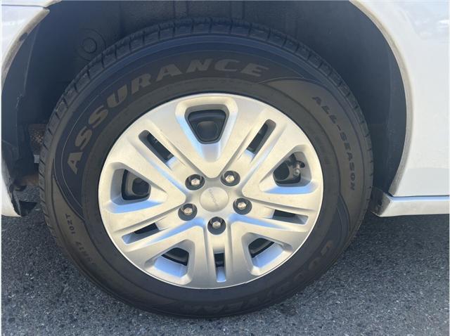 Photo of 2018 White Dodge Grand Caravan
