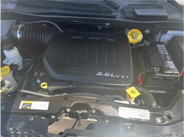 Photo of 2018 White Dodge Grand Caravan