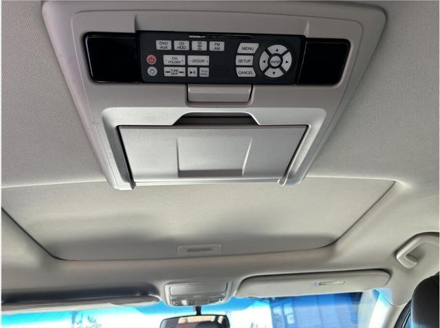 Photo of 2012 Gray Honda Odyssey