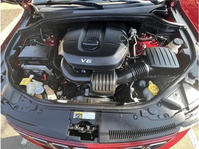 Photo of 2015 Red Jeep Grand Cherokee