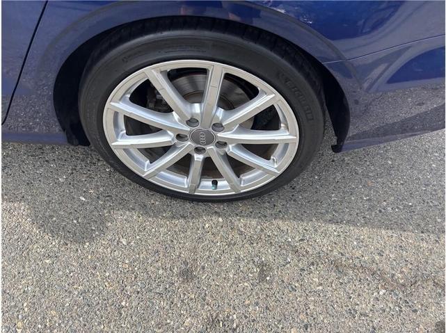 Photo of 2015 Blue Audi A3