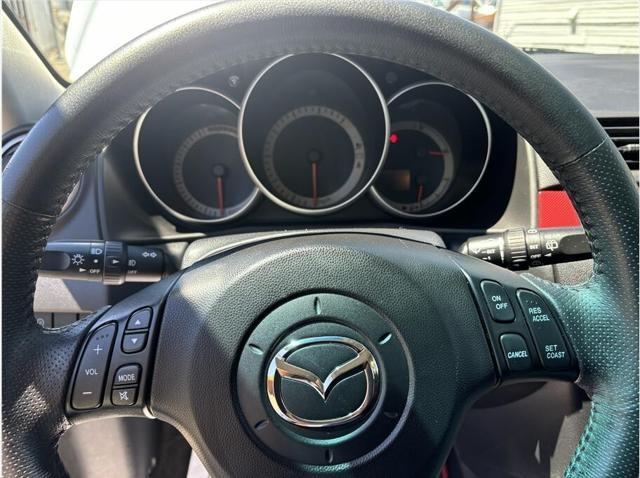 Photo of 2006 Silver Mazda Mazda3